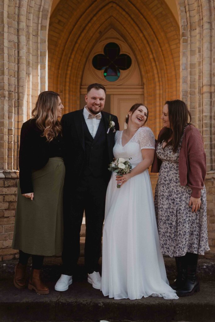 Heiraten in der Alten Neuendorfer Kirche in Potsdam 100