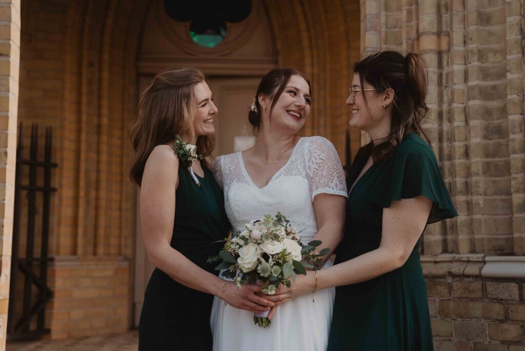 Heiraten in der Alten Neuendorfer Kirche in Potsdam 103