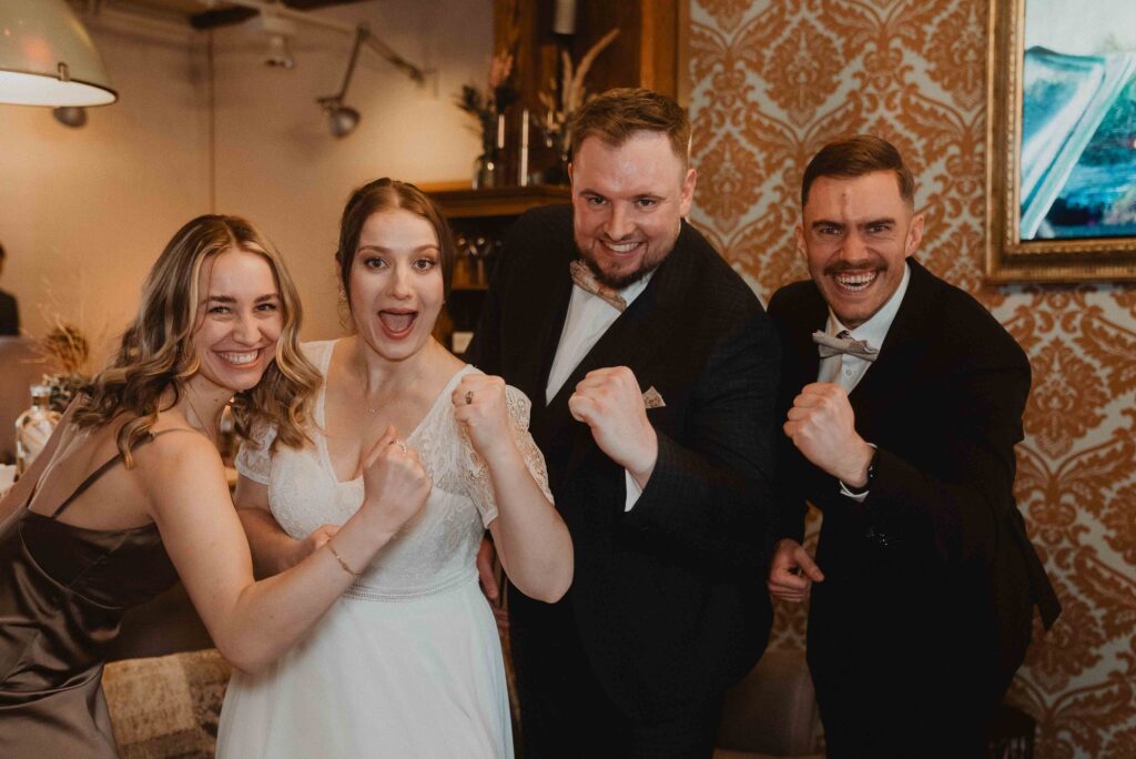 Heiraten in der Alten Neuendorfer Kirche in Potsdam 141