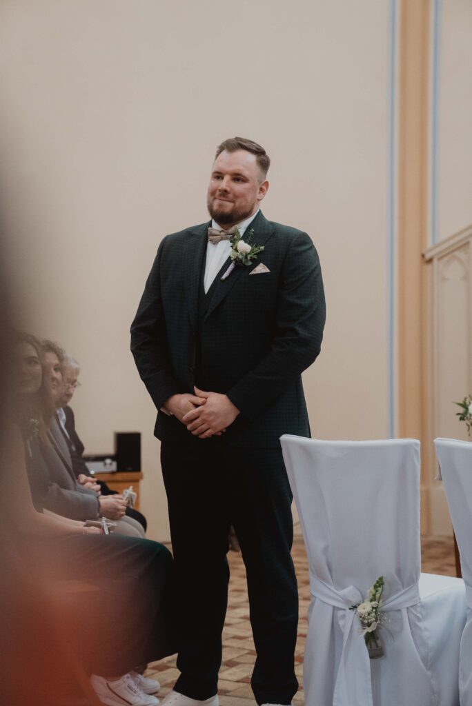 Heiraten in der Alten Neuendorfer Kirche in Potsdam 16