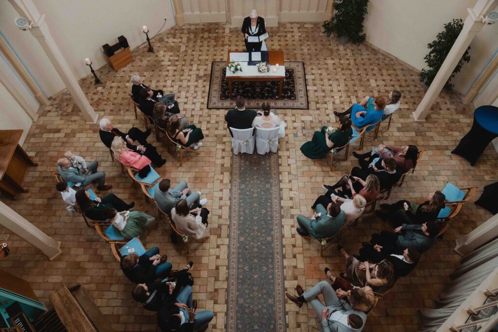 Heiraten in der Alten Neuendorfer Kirche in Potsdam 24