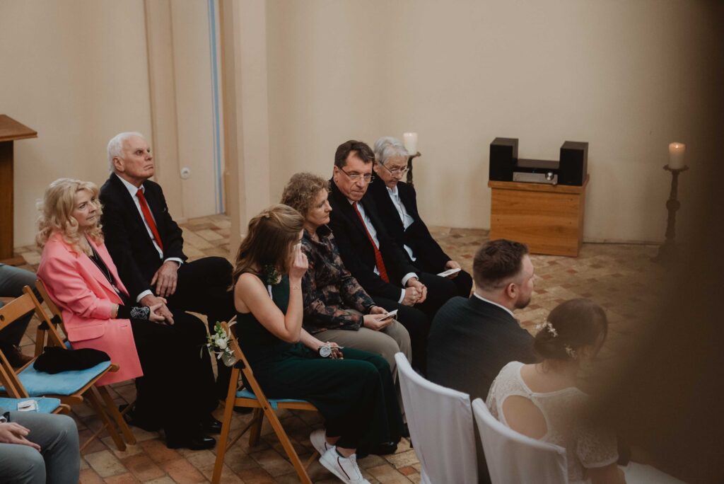 Heiraten in der Alten Neuendorfer Kirche in Potsdam 26