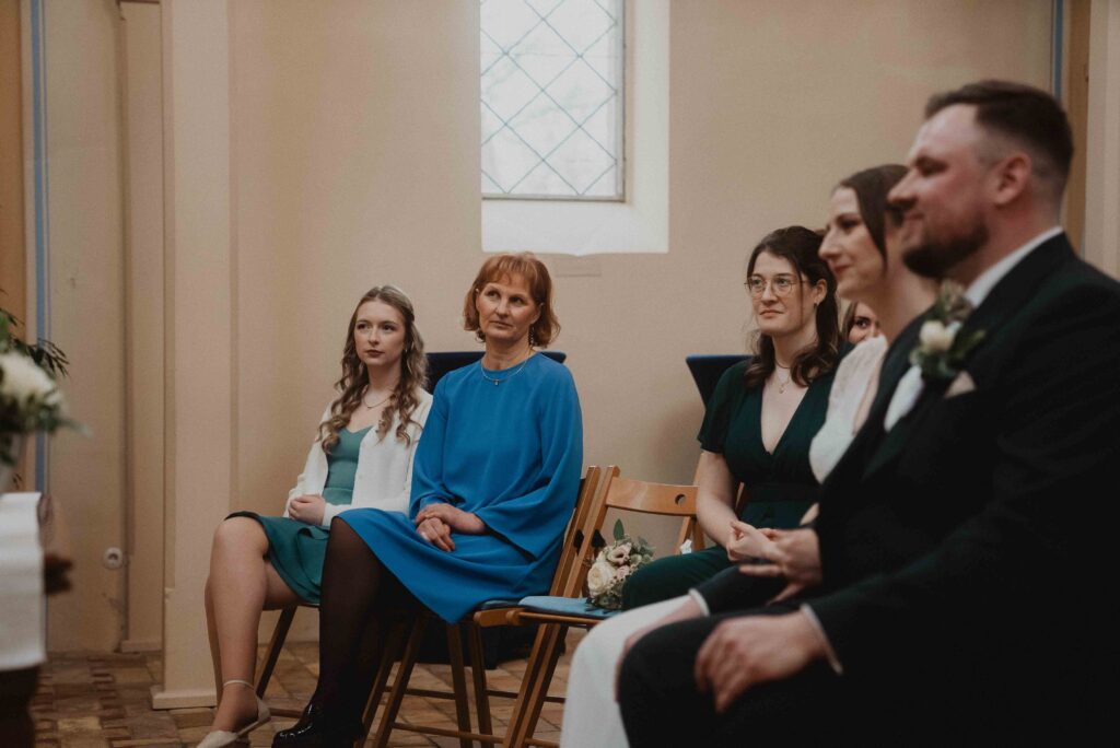 Heiraten in der Alten Neuendorfer Kirche in Potsdam 27