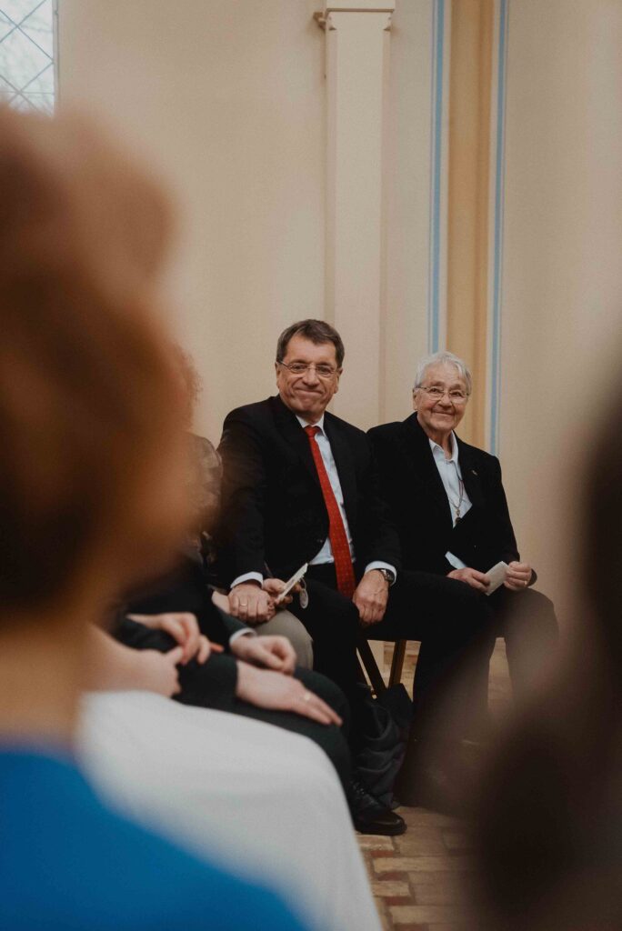 Heiraten in der Alten Neuendorfer Kirche in Potsdam 44