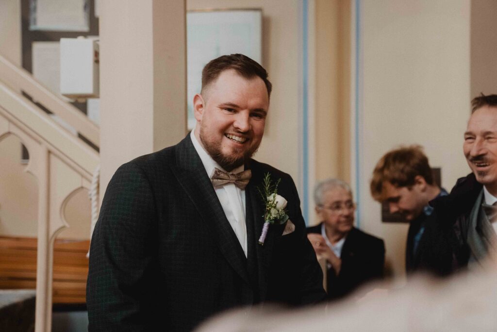 Heiraten in der Alten Neuendorfer Kirche in Potsdam 5