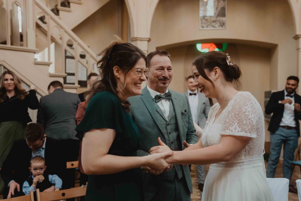 Heiraten in der Alten Neuendorfer Kirche in Potsdam 60