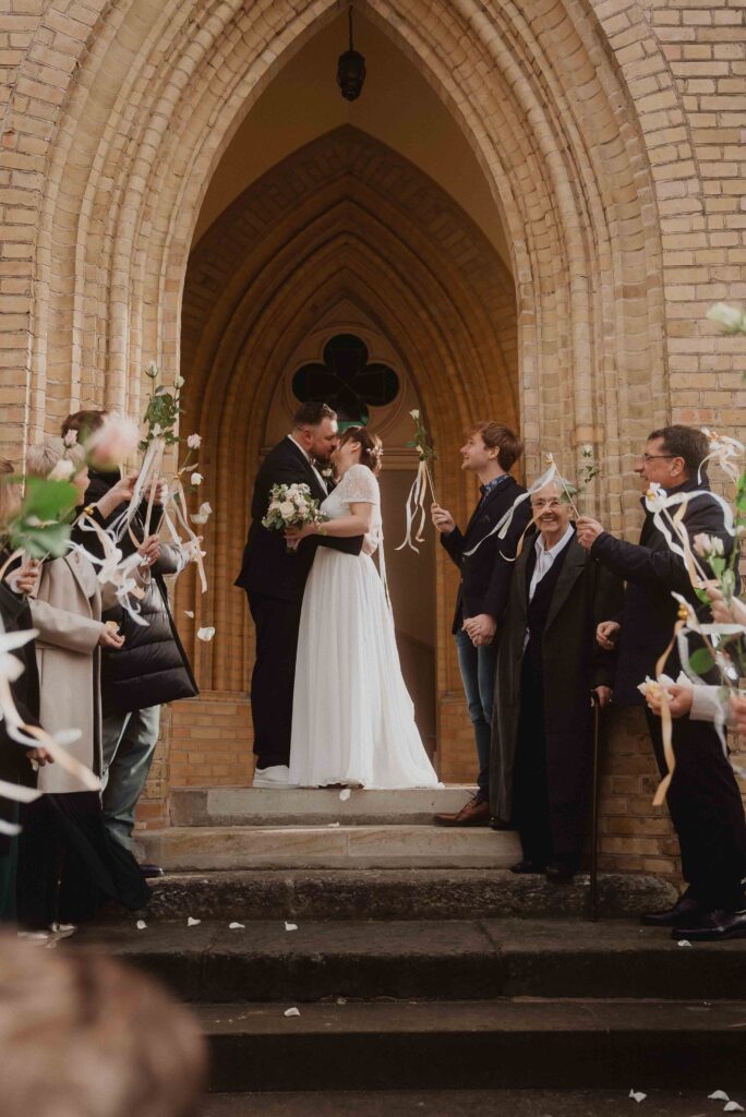 Heiraten in der Alten Neuendorfer Kirche in Potsdam 72