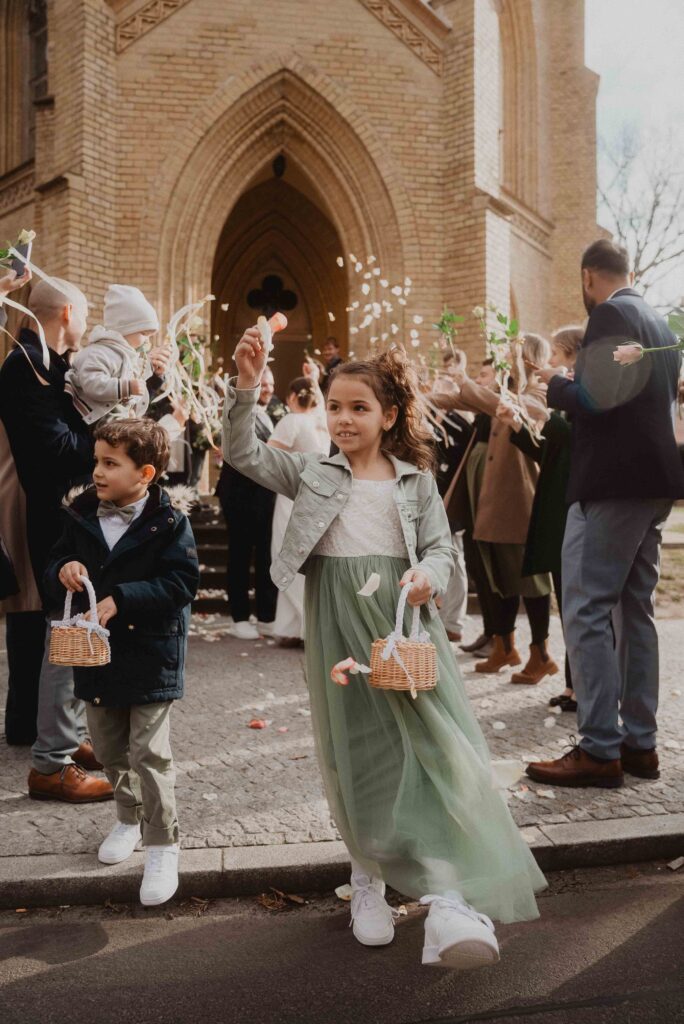 Heiraten in der Alten Neuendorfer Kirche in Potsdam 75