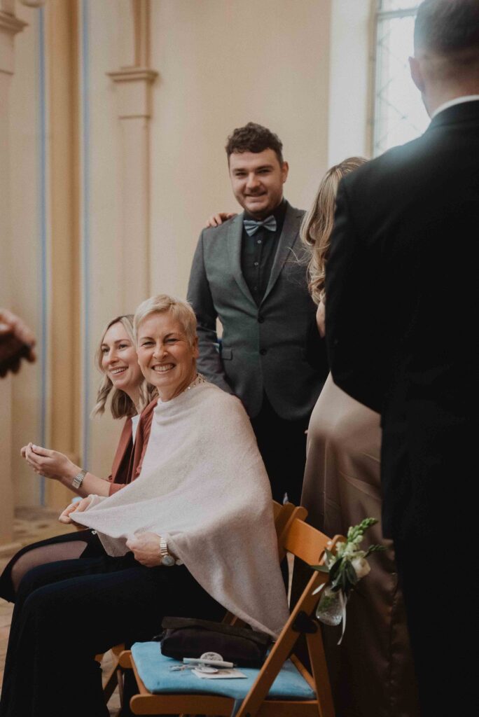 Heiraten in der Alten Neuendorfer Kirche in Potsdam 8