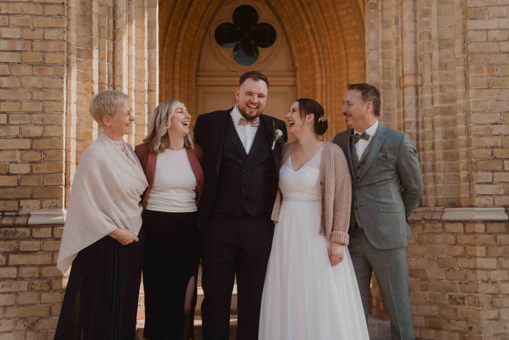 Heiraten in der Alten Neuendorfer Kirche in Potsdam 85