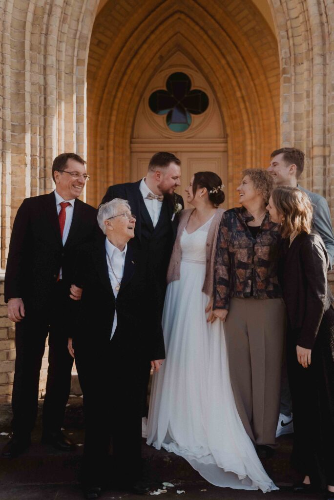 Heiraten in der Alten Neuendorfer Kirche in Potsdam 91