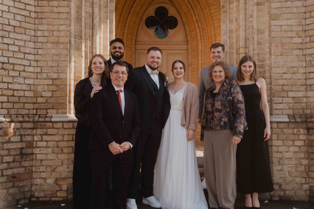 Heiraten in der Alten Neuendorfer Kirche in Potsdam 92