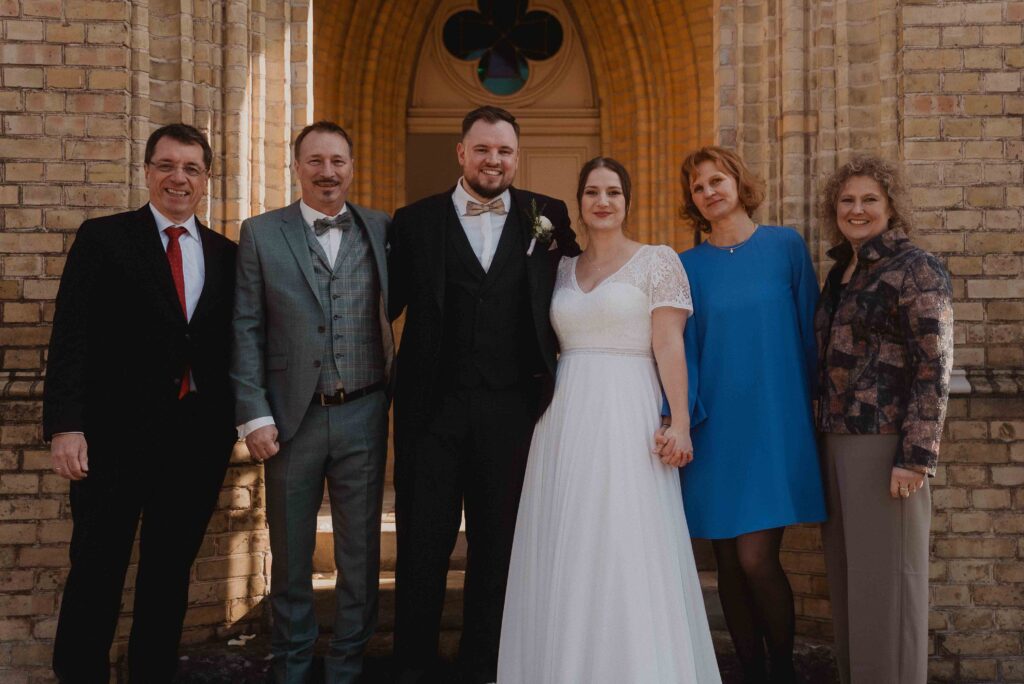 Heiraten in der Alten Neuendorfer Kirche in Potsdam 96