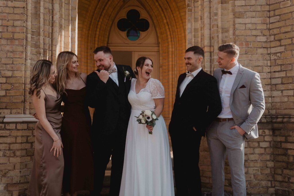 Heiraten in der Alten Neuendorfer Kirche in Potsdam 98
