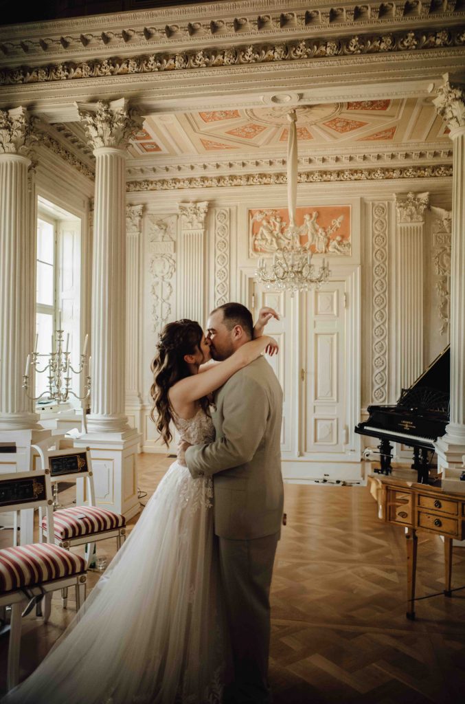 Heiraten im Schloss Friedrichsfelde 110