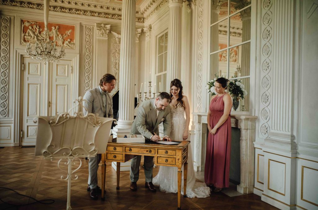 Heiraten im Schloss Friedrichsfelde 125