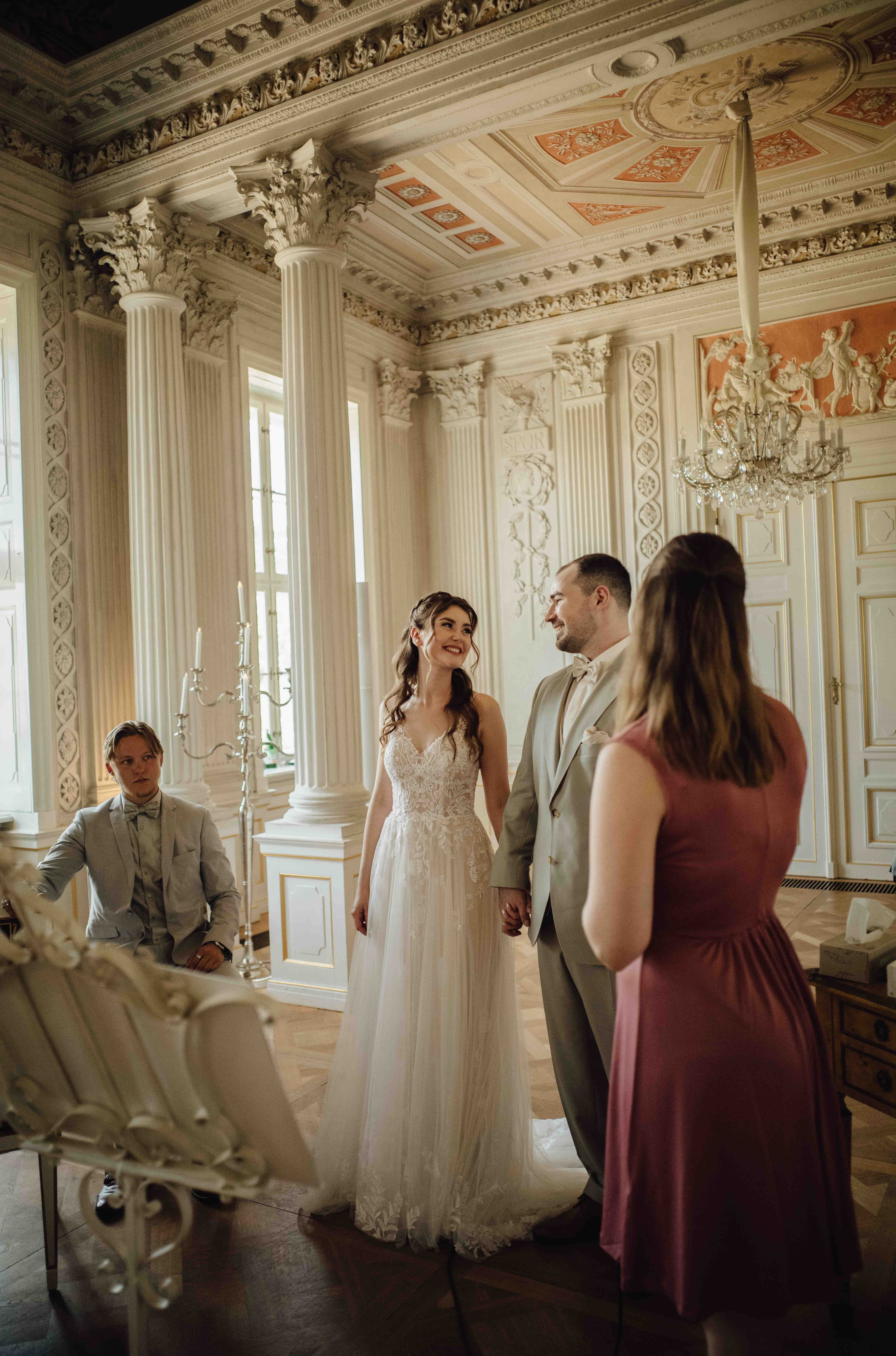 Heiraten im Schloss Friedrichsfelde 127 Heiraten im Schloss Friedrichsfelde 127