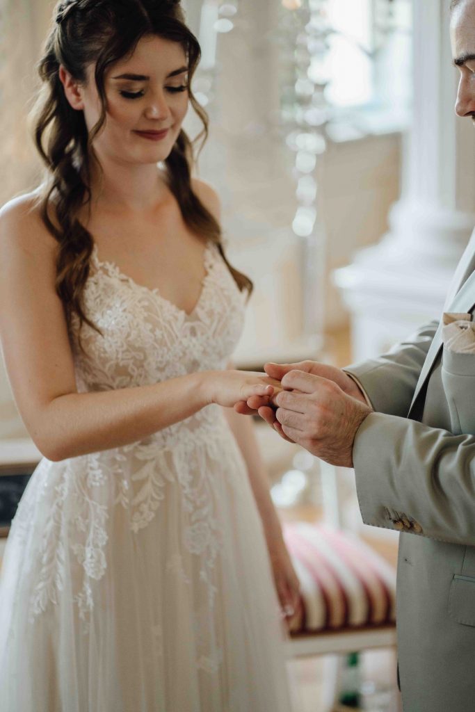 Heiraten im Schloss Friedrichsfelde 131