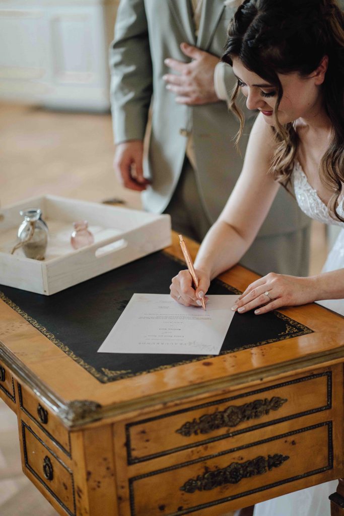 Heiraten im Schloss Friedrichsfelde 140