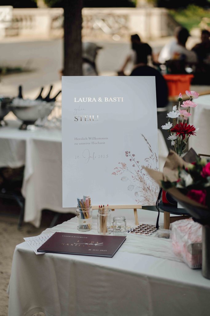 Heiraten im Schloss Friedrichsfelde 303