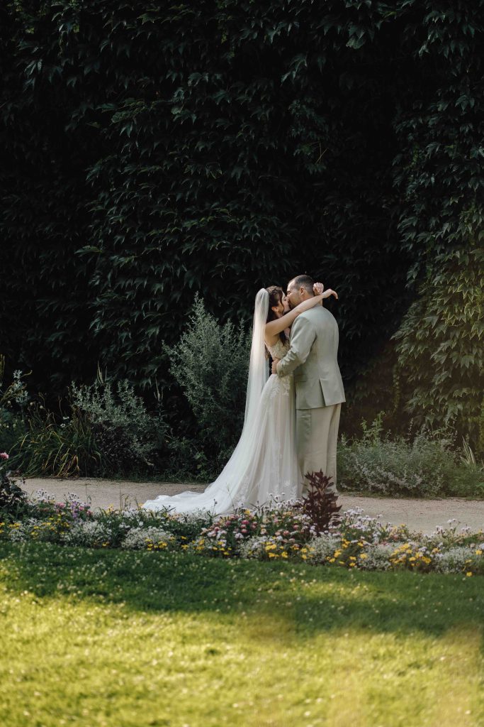 Heiraten im Schloss Friedrichsfelde 320