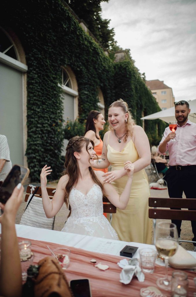 Heiraten im Schloss Friedrichsfelde 367