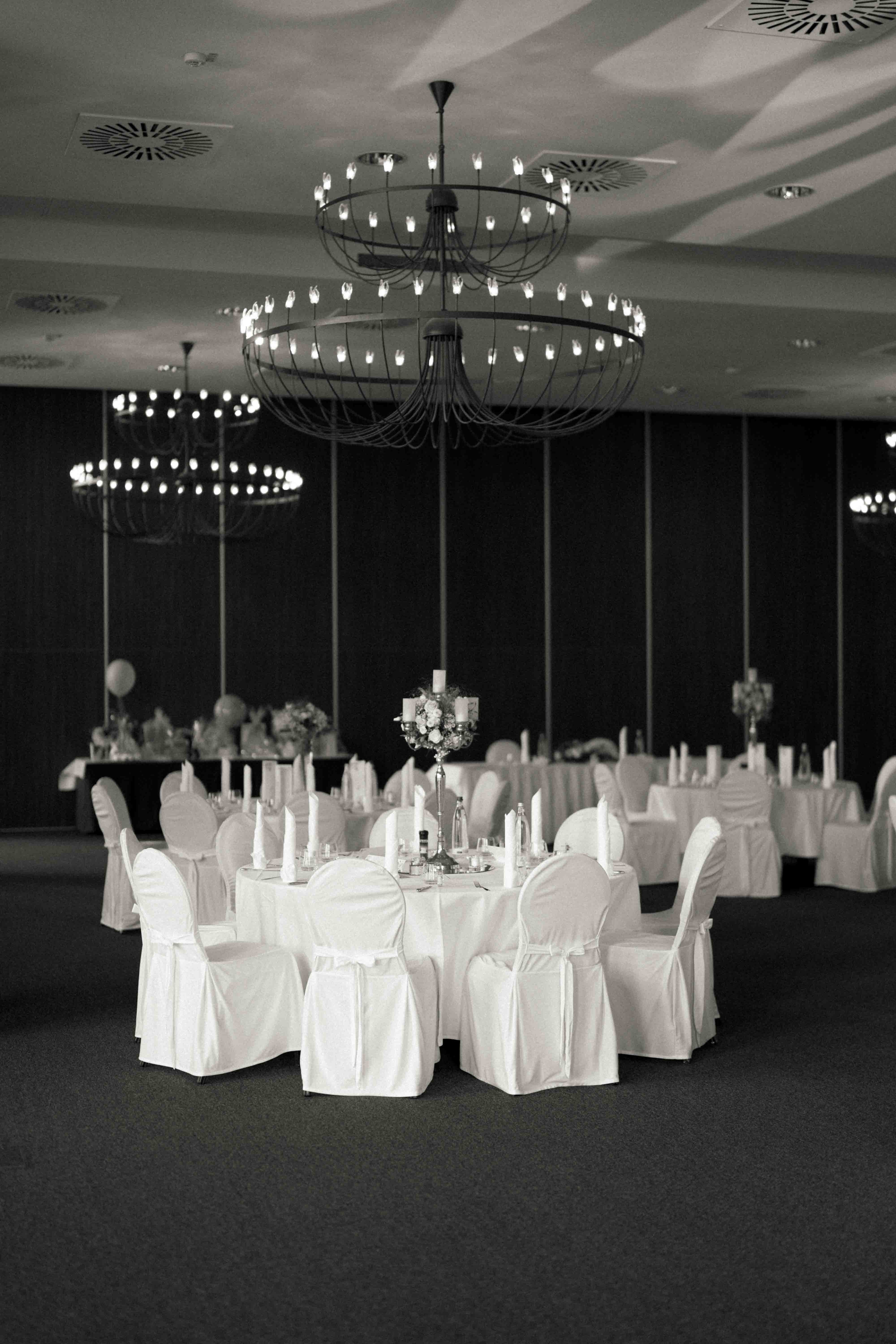 Heiraten im Van der Valk Hotel Heiraten im Van der Valk Hotel Heiraten Franzi&Kotti 272 Heiraten im Van der Valk Hotel Heiraten im Van der Valk Hotel Heiraten Franzi&Kotti 272