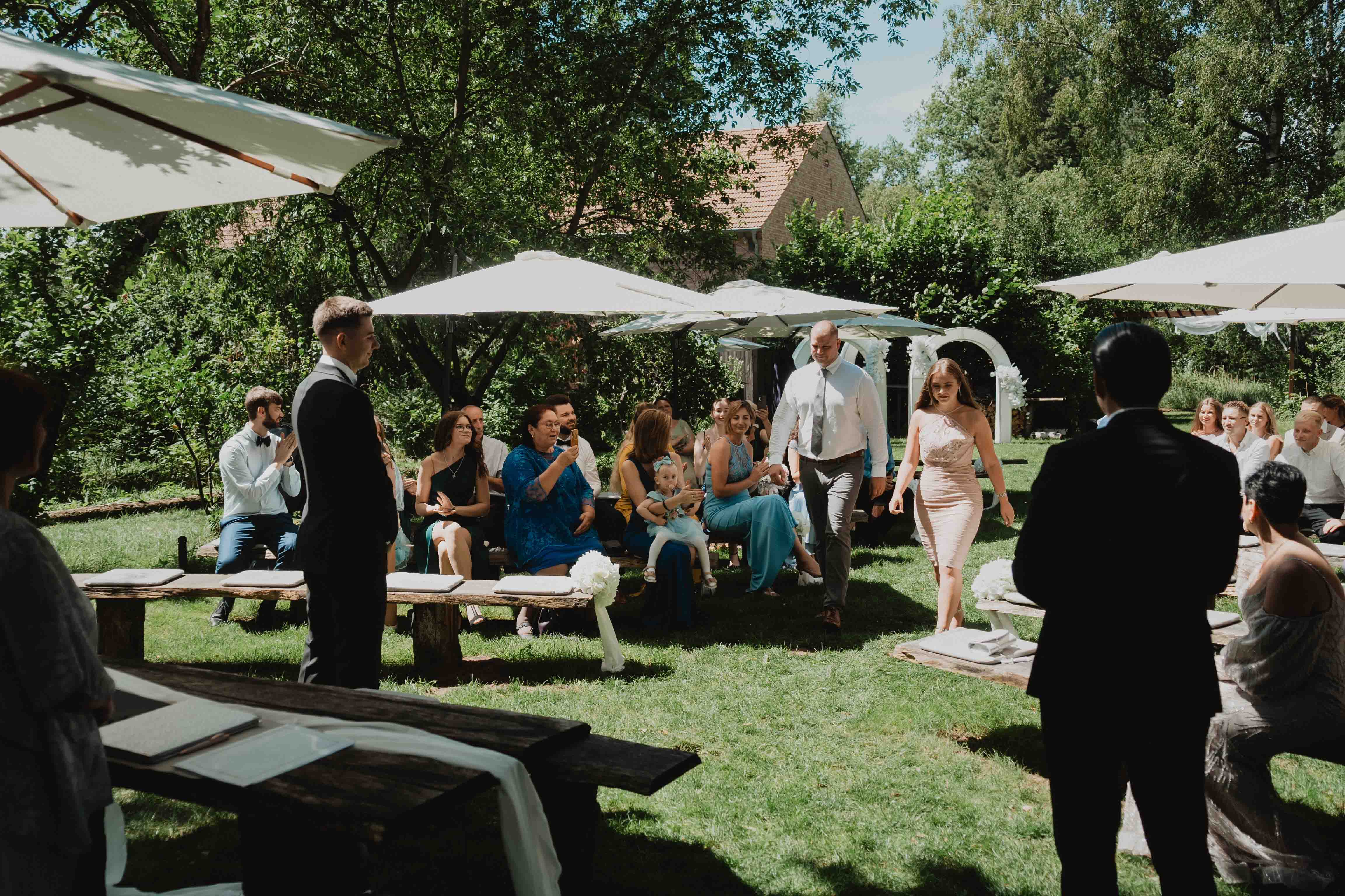 Hochzeit im Forsthaus Sommerswalde DSC06104 Hochzeit im Forsthaus Sommerswalde DSC06104