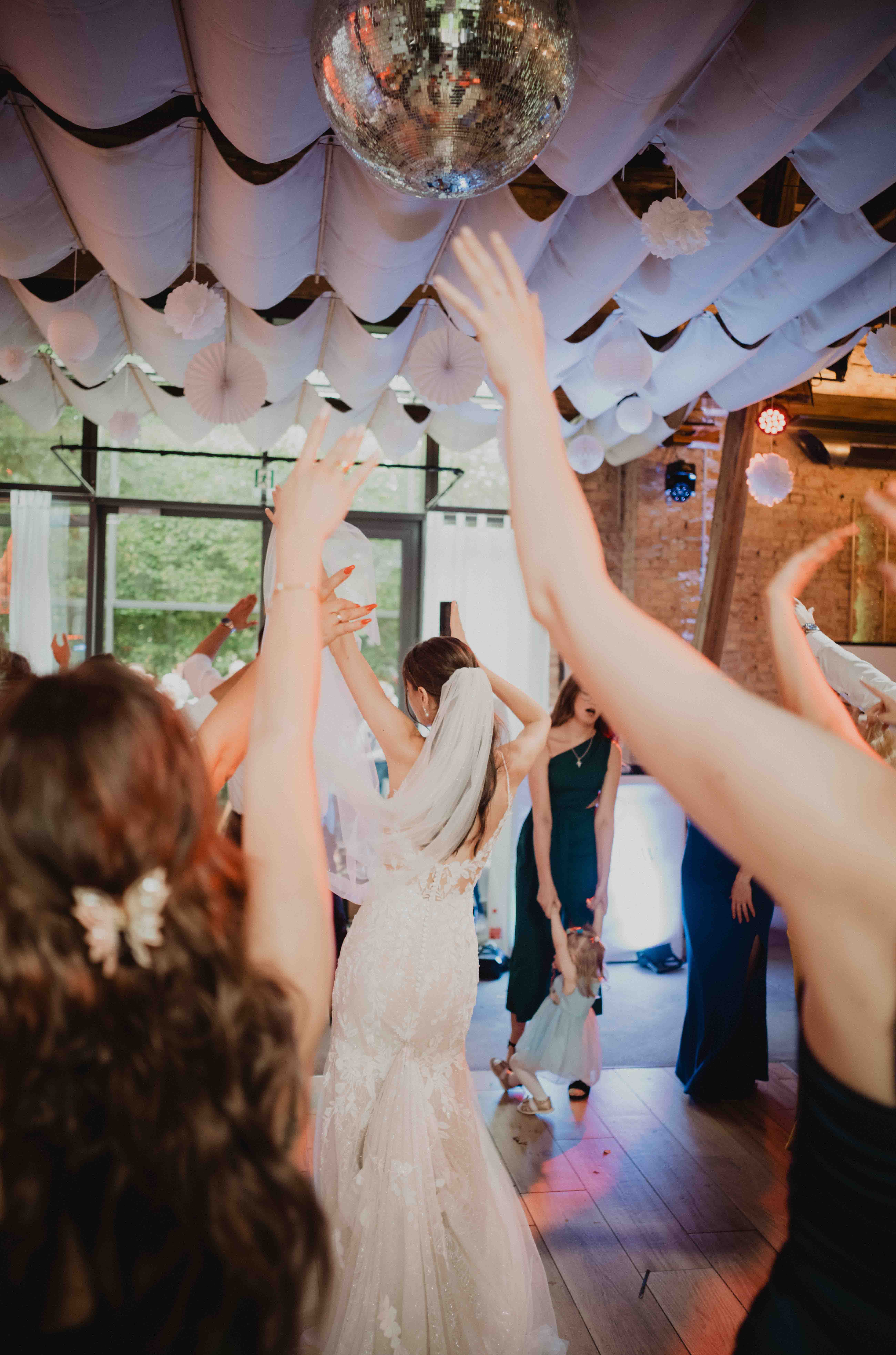 Hochzeit im Forsthaus Sommerswalde L1006700 2 Hochzeit im Forsthaus Sommerswalde L1006700 2