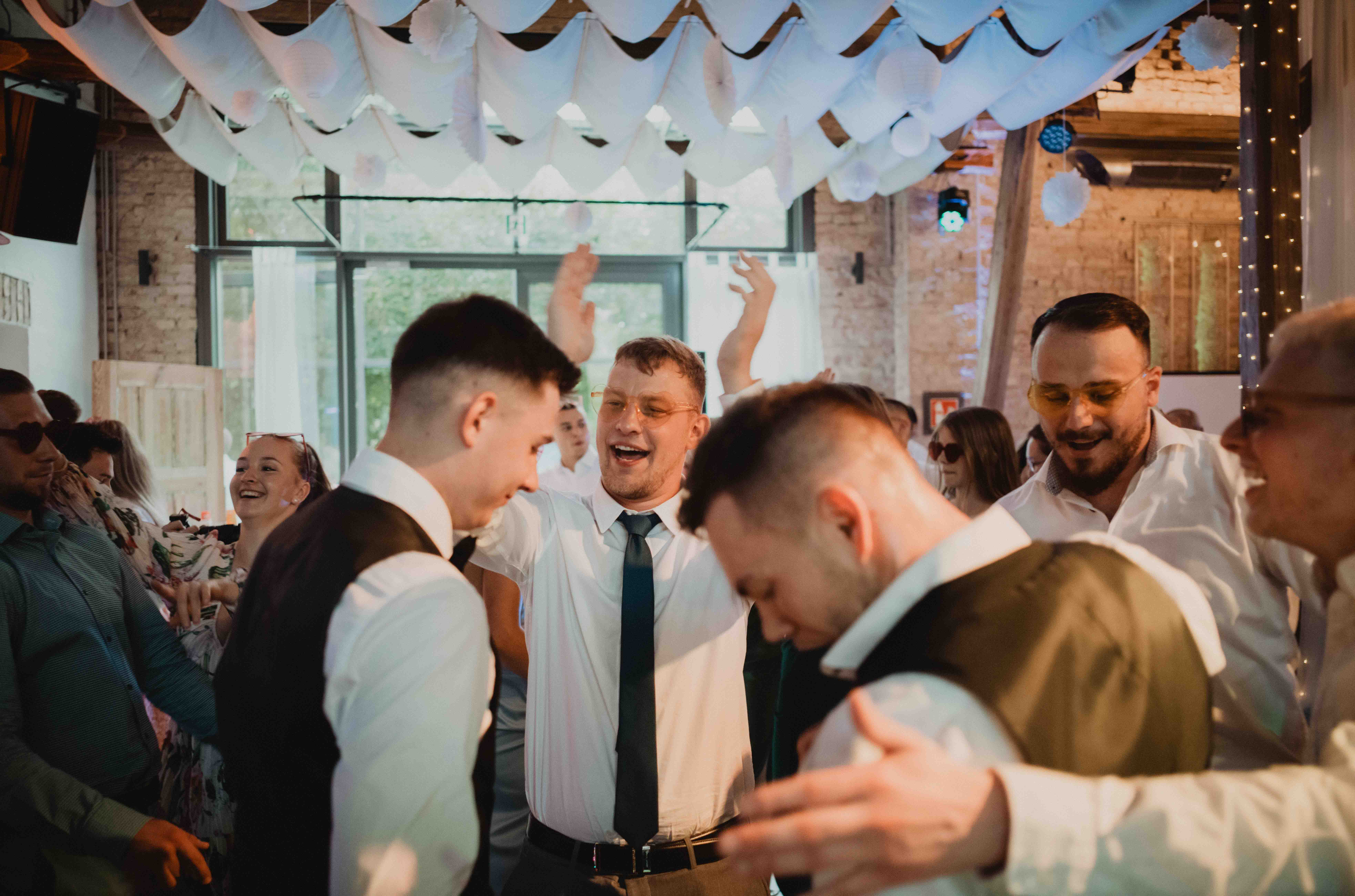 Hochzeit im Forsthaus Sommerswalde L1006878 3 Hochzeit im Forsthaus Sommerswalde L1006878 3