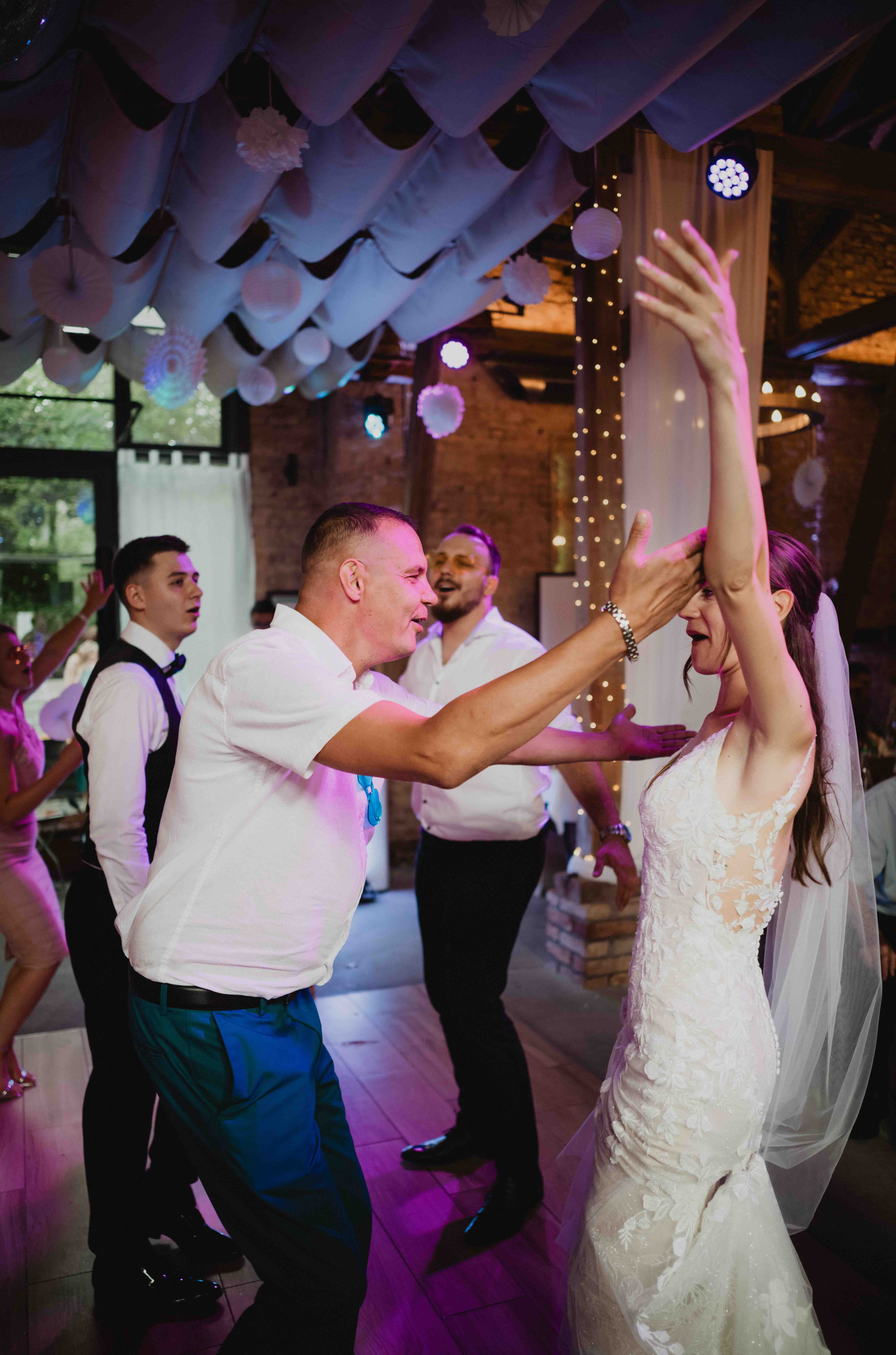 Hochzeit im Forsthaus Sommerswalde L1006886 4 Hochzeit im Forsthaus Sommerswalde L1006886 4