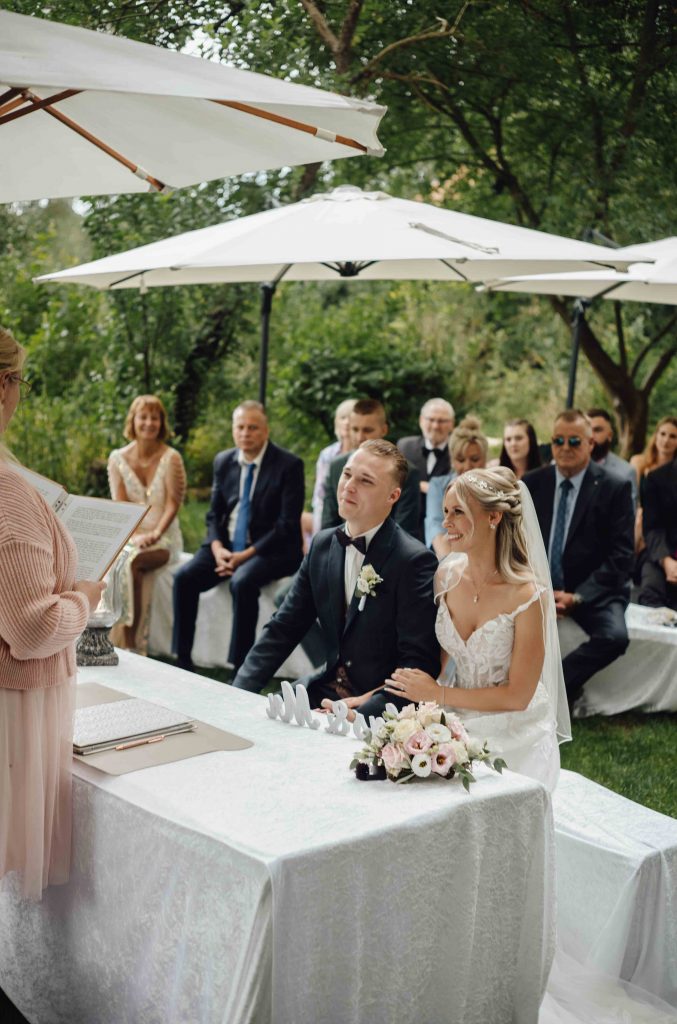 Plan B für die Hochzeit Heiraten trotz Regen 205