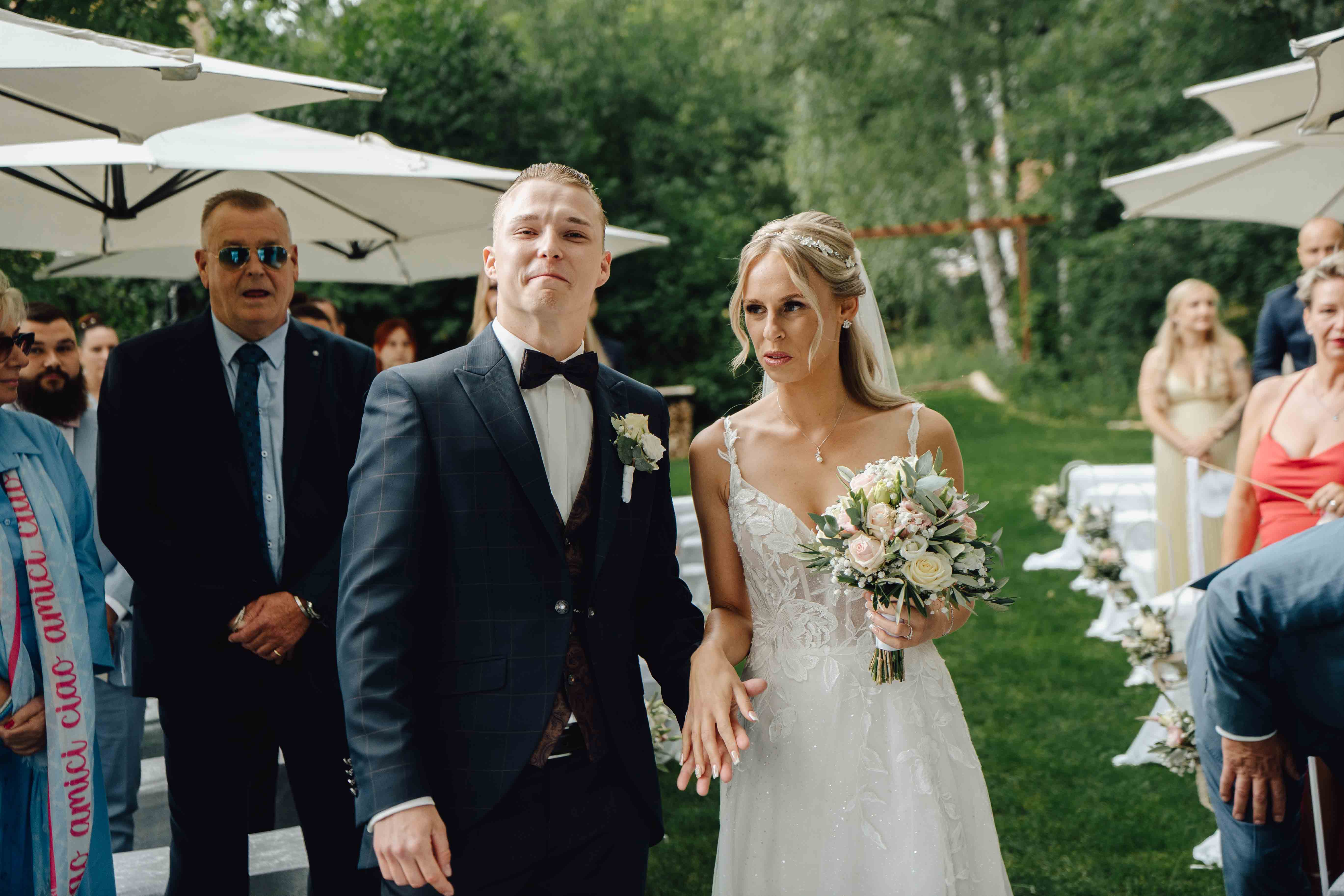 Plan B für die Hochzeit Heiraten trotz Regen 221 Plan B für die Hochzeit Heiraten trotz Regen 221
