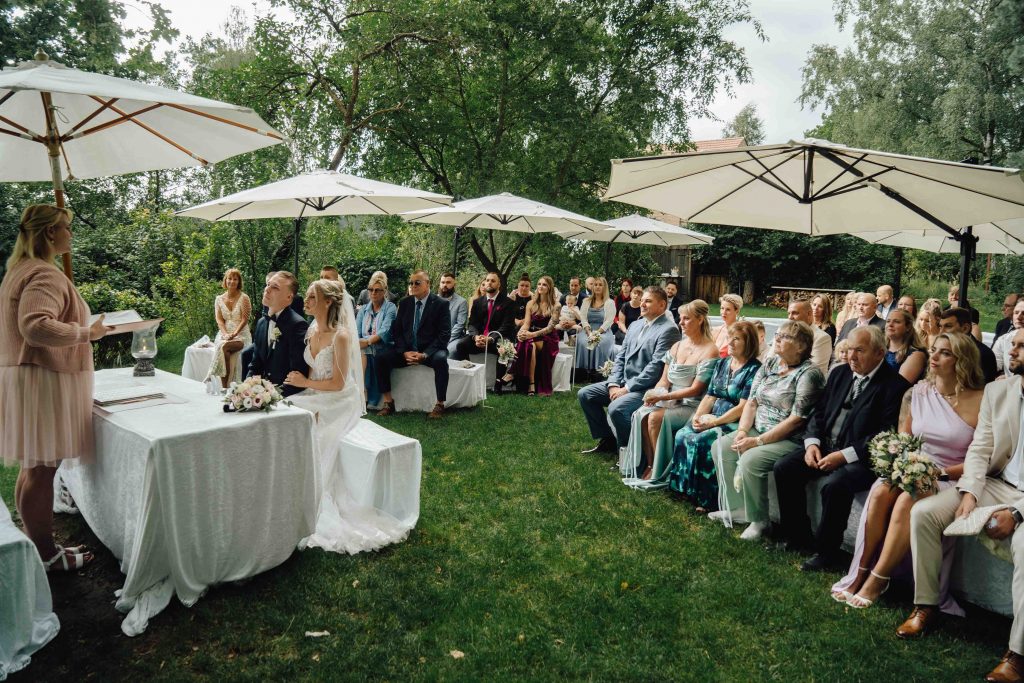 Plan B für die Hochzeit Heiraten trotz Regen 235