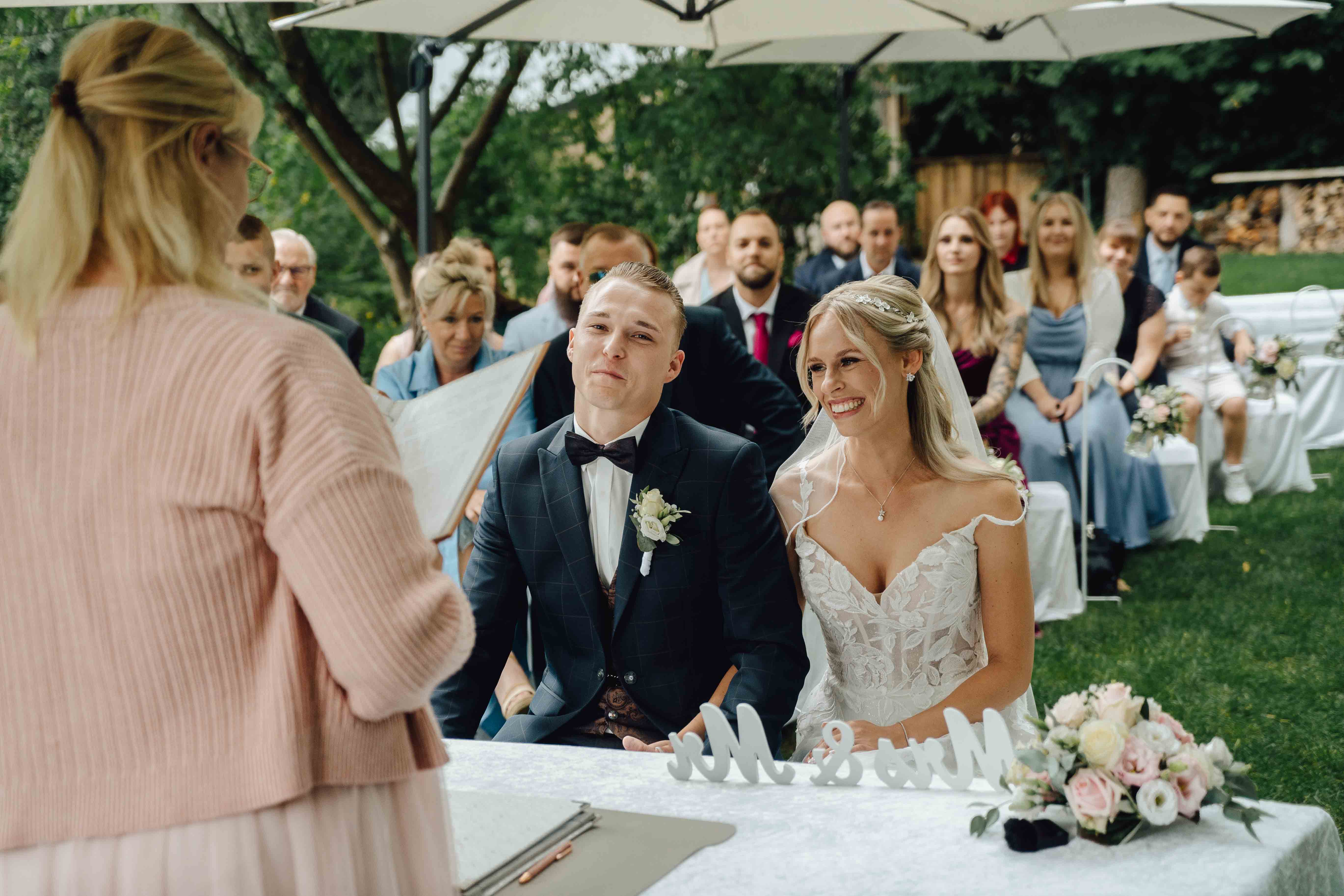 Plan B für die Hochzeit Heiraten trotz Regen 256 Plan B für die Hochzeit Heiraten trotz Regen 256