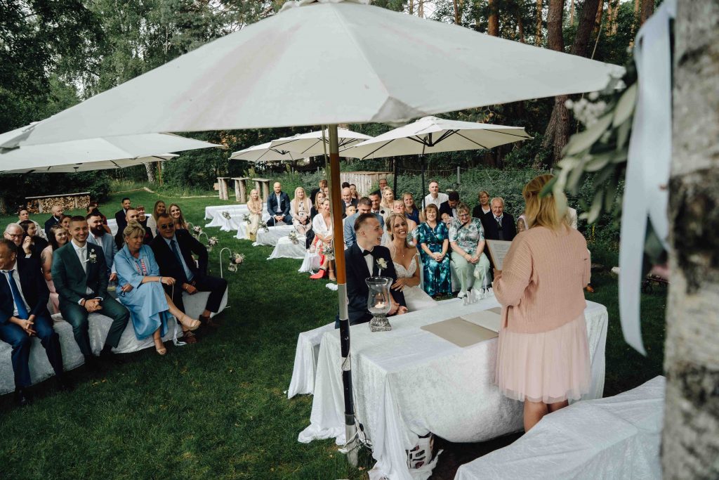 Plan B für die Hochzeit Heiraten trotz Regen 262