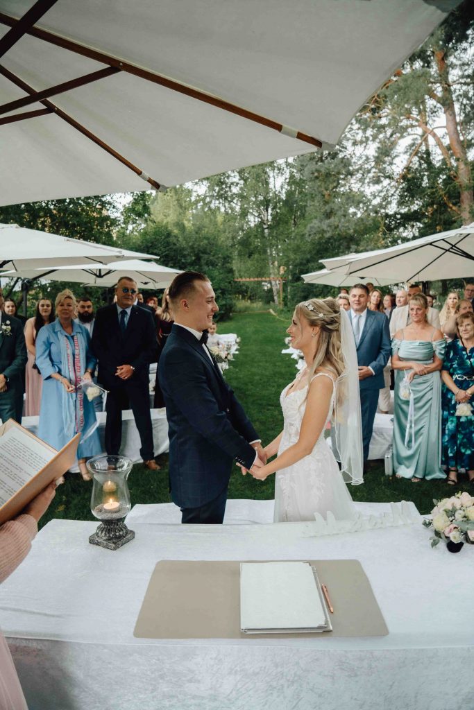 Plan B für die Hochzeit Heiraten trotz Regen 267