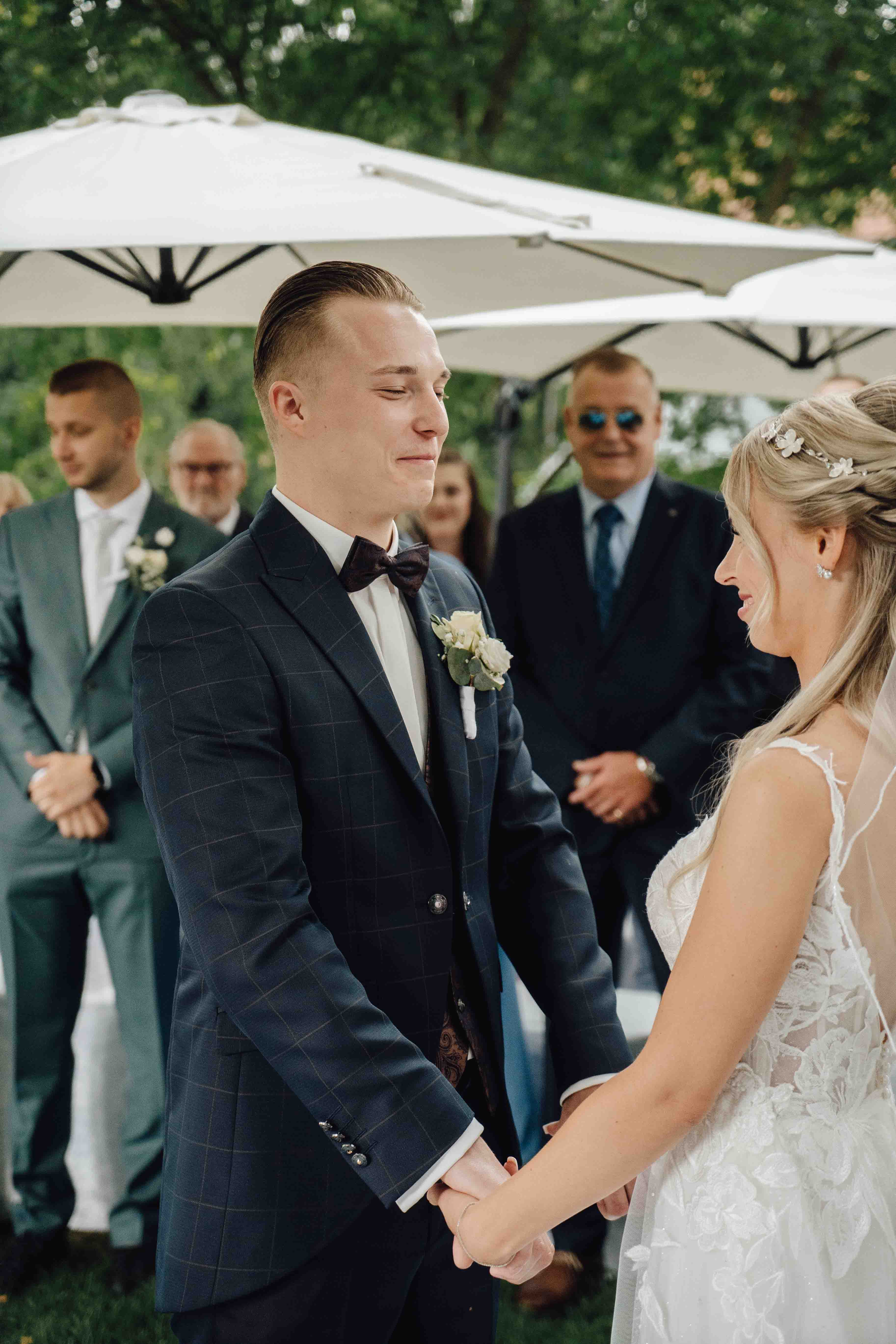 Plan B für die Hochzeit Heiraten trotz Regen 271 Plan B für die Hochzeit Heiraten trotz Regen 271