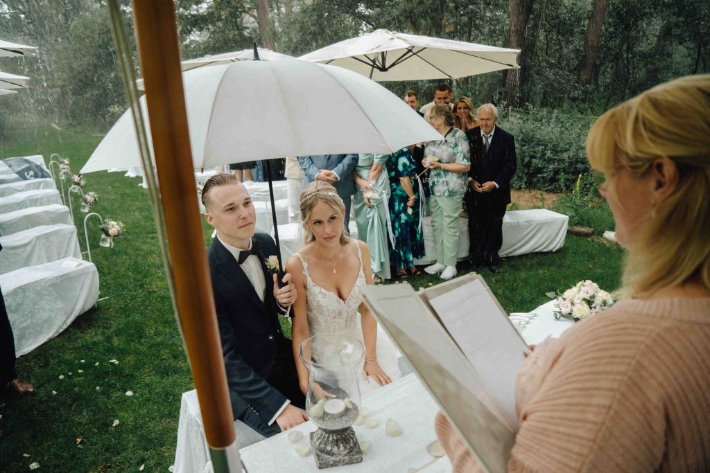 Plan B für die Hochzeit Heiraten trotz Regen 292