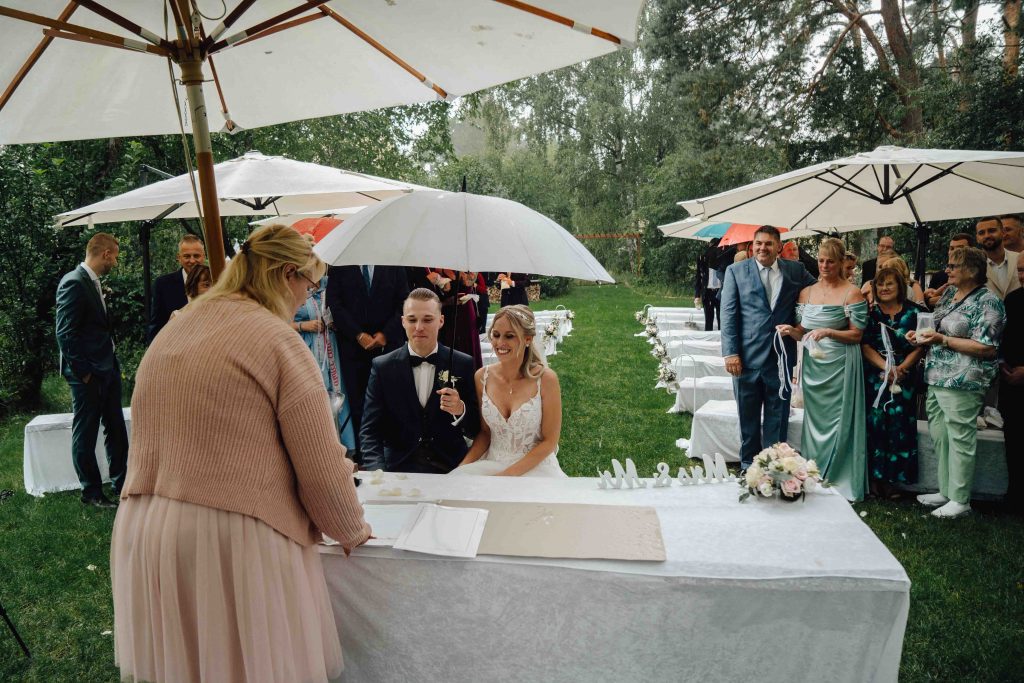 Plan B für die Hochzeit Heiraten trotz Regen 310