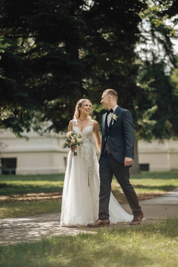 Plan B für die Hochzeit Heiraten trotz Regen 449