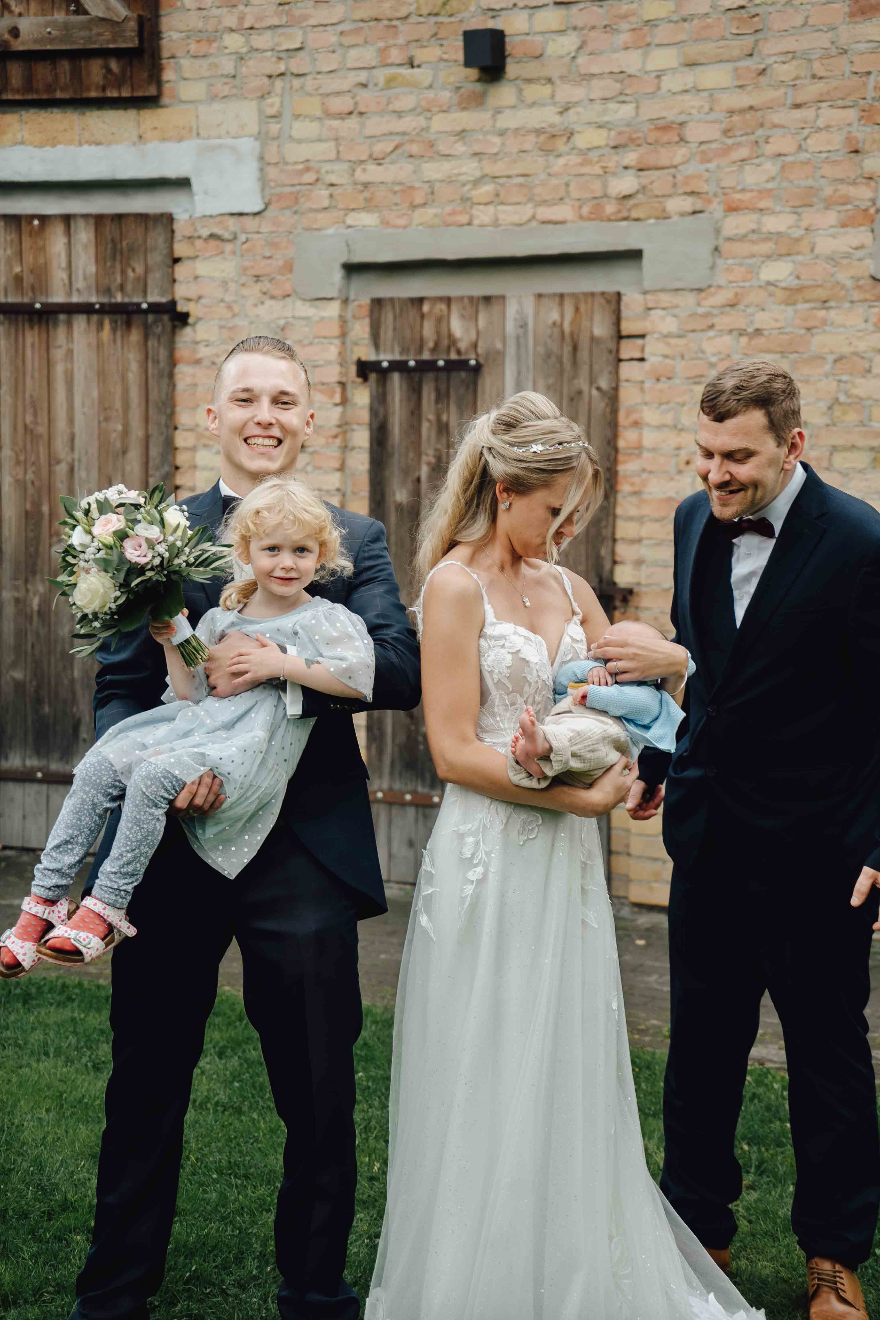 Plan B für die Hochzeit Heiraten trotz Regen 533 Plan B für die Hochzeit Heiraten trotz Regen 533