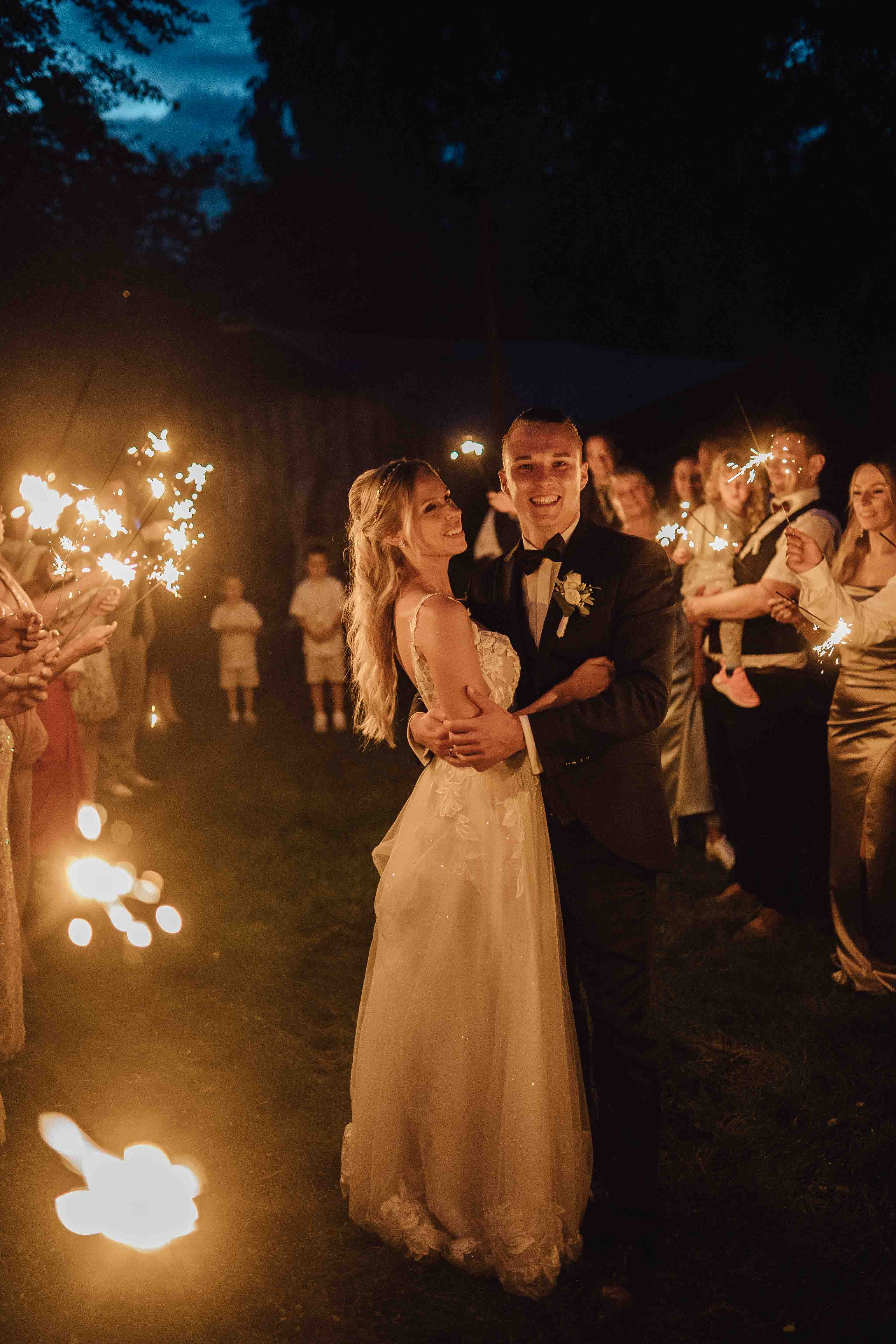 Heiraten im Forsthaus am Schloss Sommerswalde 700