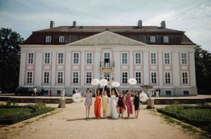 Hochzeitsfotograf Berlin Heiraten im Schloss Friedrichsfelde 222 Referenz